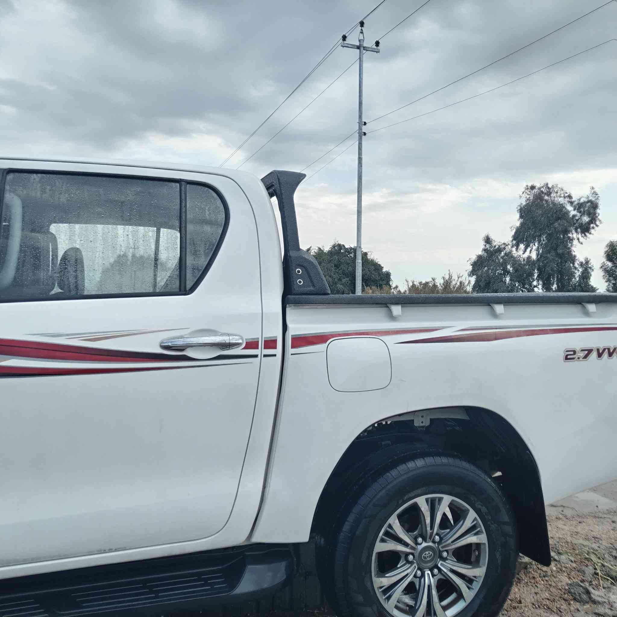 هايلوكس فورويل موديل ١٧ كويتي فول مواصفات سياره خير من الله رقم أربيل تحويل مباشر  السعر ٢٥٠ وبيه مجال إذ مراوس تي ار دي او ادفنجر او جي ار عادي ترهم للستفسار التواصل على الرقم *********** بي واتساب
