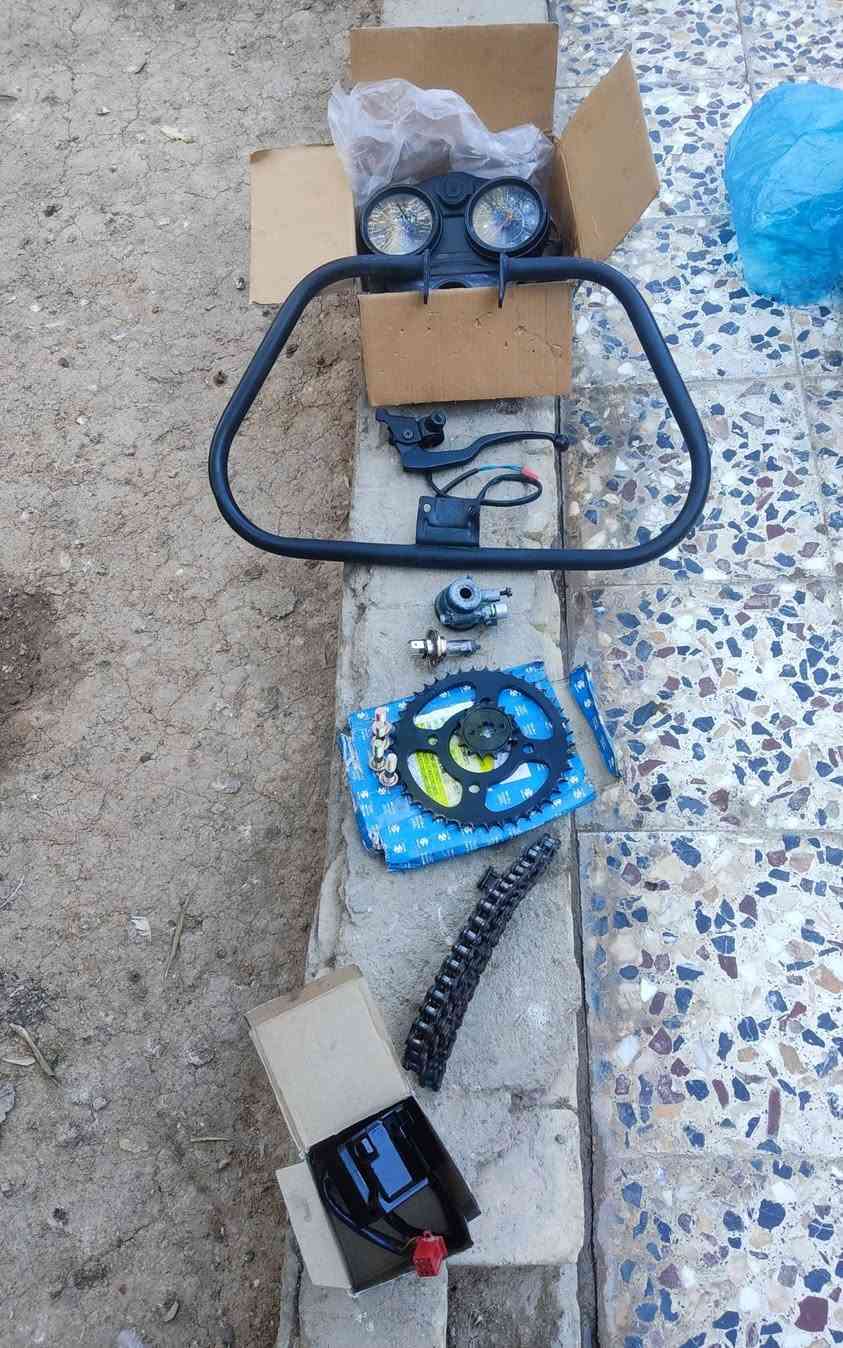 السلام عليكم غراض بوكسر اللبيع مكاني العماره  سعر ٦٠ الف رقم الهاتف ***********.
