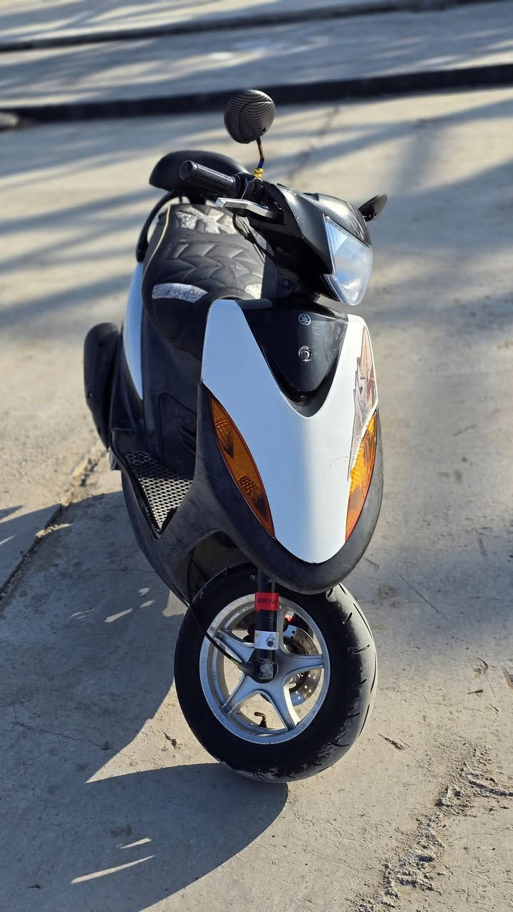 كفر للبيع ابيض بدون كصه راس لاين 
كفير اصلي مو تجاري  واشاير مال اربعه هم للبيع 
سعر الكفر 45 وبي ومجال ولشاير سعرهن 8  
مكاني بابل ***********
