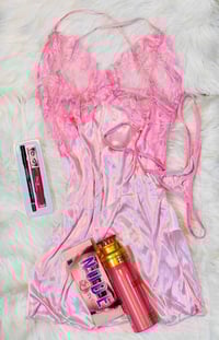 ملابس نسائية • توصيل لكل العراق • هور ستور