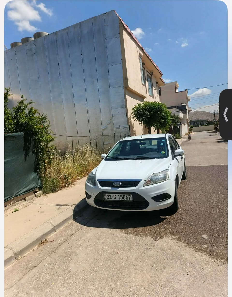 سلاو هاوریان Ford Focus 2011  3 parcha boyax
بۆ فرۆشتن  ٧٠مەحاملە


**إذا كنت صاحب هذا الإعلان وتريد حذفه لأي سبب، رجاءا أرسل رسالة إلى الدعم الفني**