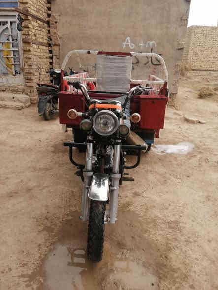 السلام عليكم ستوته اللبيع موديل 2016 ومڪينه 21
مال شركه مو تجاريه ركبه بيه باج تقويه اوراق اصولي تايرات ابو الخطه جدد دبلات جدد ستوته مال جناي نضيفه نكره سلف السعر 900 وبيها مجال حك جيه مكان الديوانيه الحمزه الشرقي الشراي يتصل ***********
