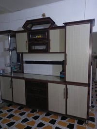 عليكم اخوان غراض لبيع مالت بيت كل ضرضر مابيهن والله مكيف جديد وكونتر ك...