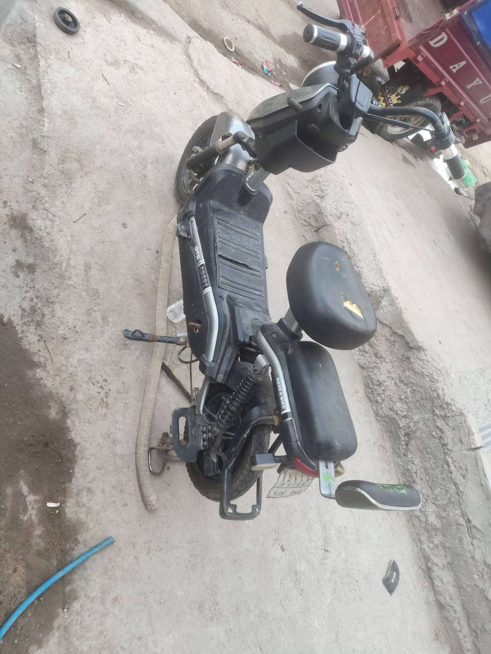 السلام عليكم دراجه شحن عاطله كوم حديد سعر 70 مكان الكفائات العبيدي
***********
