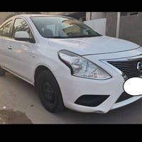 نيسان سني موديل ٢٠٢٠ رقم بغداد هندي  مابيها ضربه ولا صبغ بيها طخات خفي...