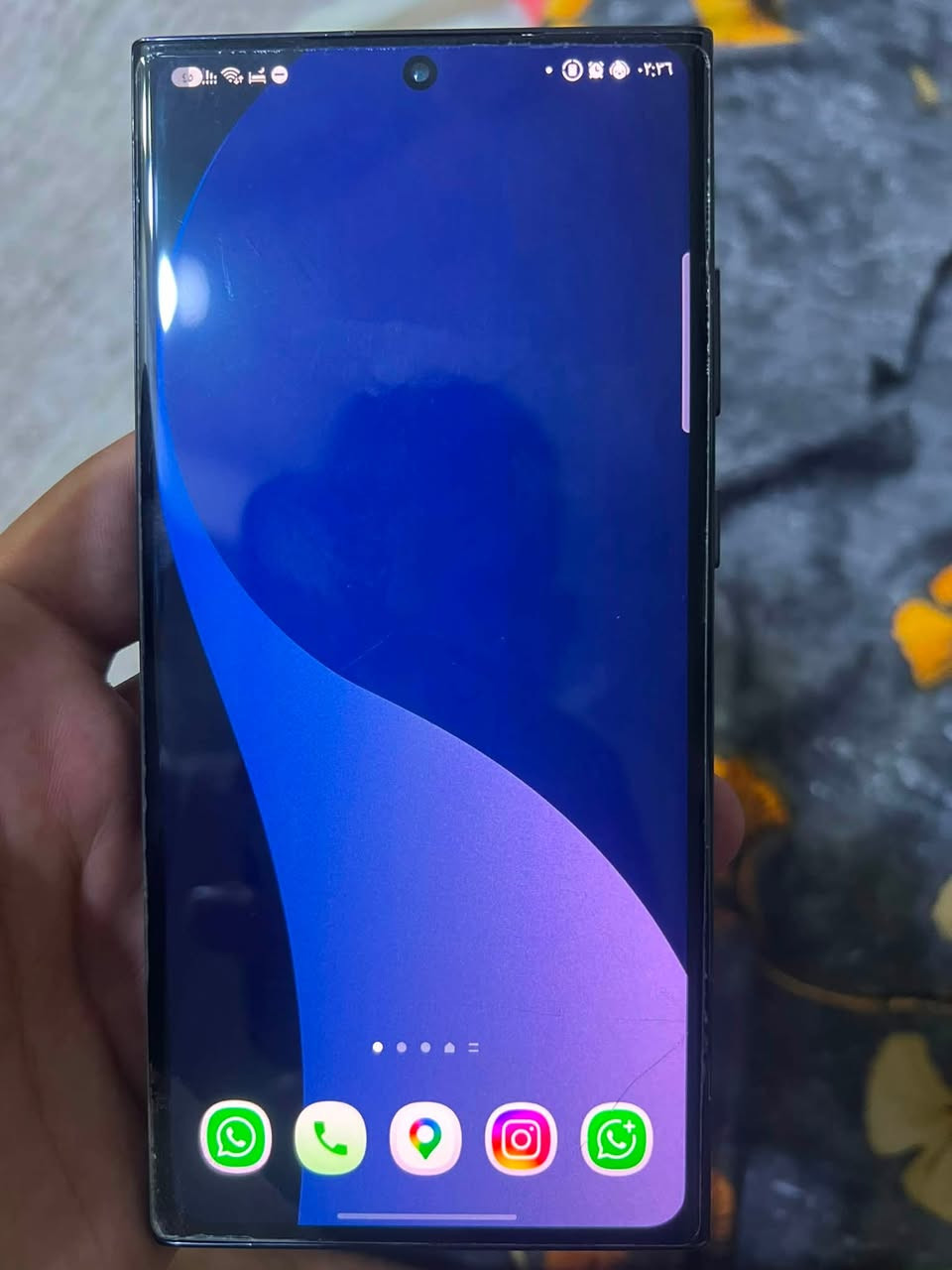 السلام عليكم s23 ultra  ذاكرة 265 جهاز نضيف فقط مبدل شاشة والشاشة بيها فطر بسيط ممأثر على الجهاز ابداً ولا على اللمس جهاز كلش قوي ومعروف بالسوك سعر 450 وبي مجال بسيط مكاني بغداد حي الجهاد ***********
