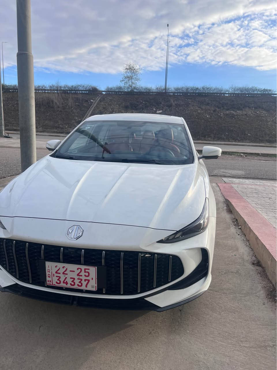 MG GT 2025
هيچ هيچى نية 
رةقةم كاتى ١ مانگى ماوة بؤ رةقةم
فول فول مواسفات 
گوشن جلدي ناو سؤر 
گوشن كارةباي
سلايد 
شاشة ئةكتيڤ ٤ زمان 
٥ كاميرا 
حساس 
بريك ئؤتؤ 
ئؤتؤ هؤلد 
ئاوينة شةفت 
ويل كروم 
يةدة بةسمة 
115$ سعر 
شوين هةولير 
رقم وتساب *********** Singapore
