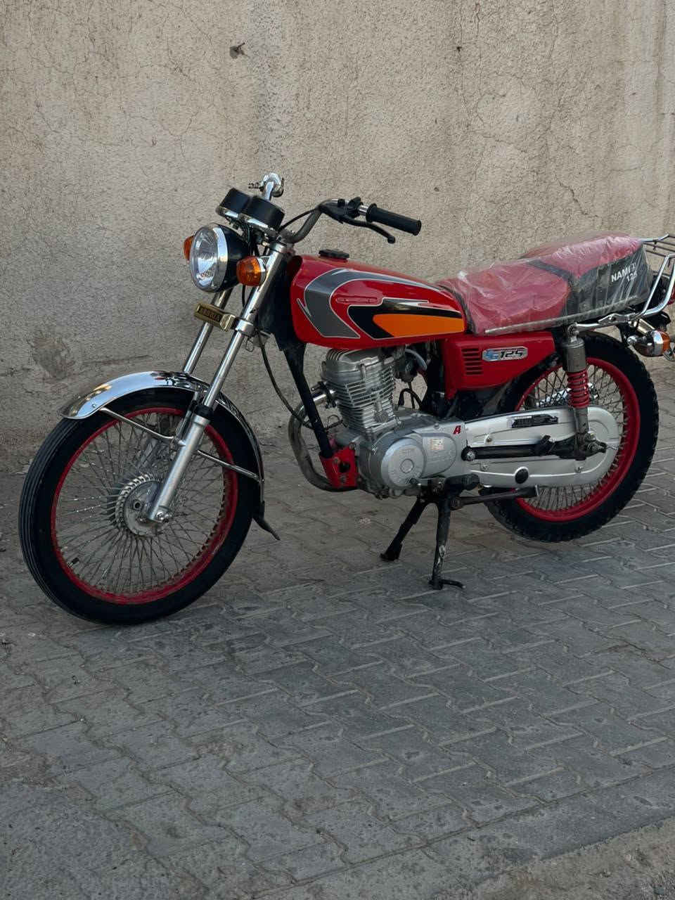 السلام عليكم سعر 450 اوراق سكنر دراجه نامه 2022 دراجه ماليه اي نقص  من مكينه وكهربائيات كله
غراضه جديد اي نقص ما بيه مكينه حلو وجديده بصمه وشلعه
الدراجه جديده مثل ما تشوفون بالصور أوراقه اسكنر السعر 450وبيه مجال
اي اختلاف عن الصور لا تشتري
صوره جديده الدراجه هيج نظافه
مكاني بالنجف
مكفوله مكينه وشاصي مابيه اي نقص 
رقمي بي واتساب ما متواجد بالفيس
***********
السلام عليكم سعر 450 اوراق سكنر دراجه نامه 2022 دراجه ماليه اي نقص  من مكينه وكهربائيات كله
