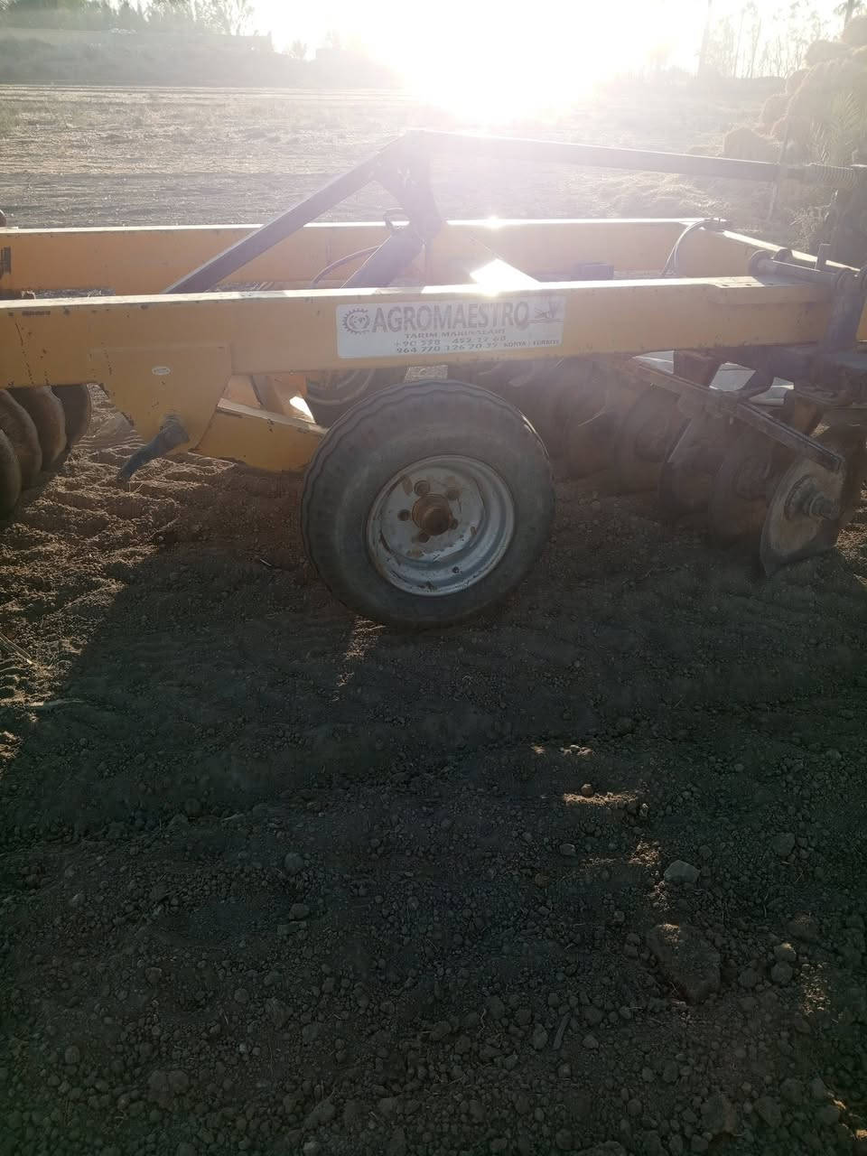 سلام عليكم دسك 18 صاج للبيع السعر 4.500 وبي مجال بسيط مكان بابل القاسم للاستفسار ***********
