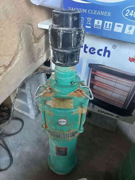 سڵاو هاوڕێیان ئەم غەطاسەم هەیە بۆ فڕۆشتن تازەیە ۳۰ ڕۆژ بە تەواوەتی ئیشی نەکردوە ۳ ئەسپە دوو ئینجە کراوە بە ئینجوو نیو نرخیشی بەلۆکی ۲۷۰ هەارە منیش داوەی ۲۰۰ هەزاروو تۆزێک مەعمەلەی لێدەکەم ***********
