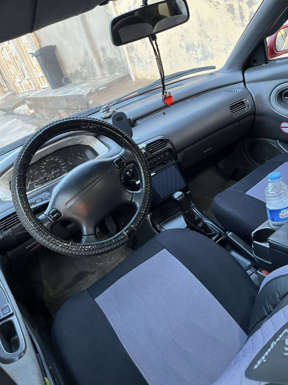 مازدا فاصولي موديل1995گيرعادي
تبريد🥶
سئ قتعه بخ  
سياره يئك دينار مصرف نيه ته قه و ره قه بشه رت 
ره قه م و سه نه وي جديد بنافي منه 
سعر53كيمه ك مجال 
***********
