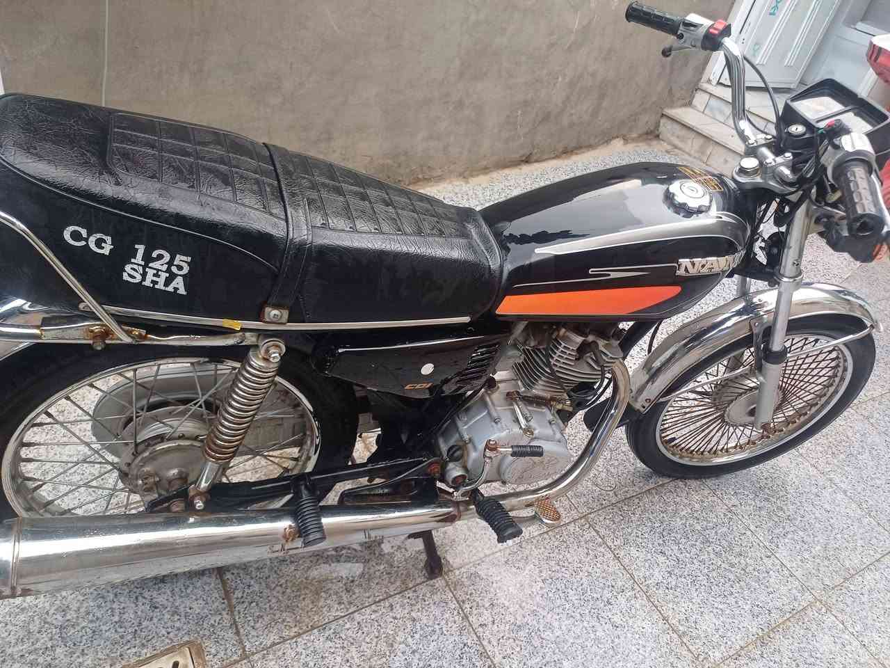 السلام عليكم للبيع موديل 19 اوراق اوراق اصولية مابيها اي نقص مستعجل ع بيعتها
مكاني (سوق ألشيوخ ) ***********
