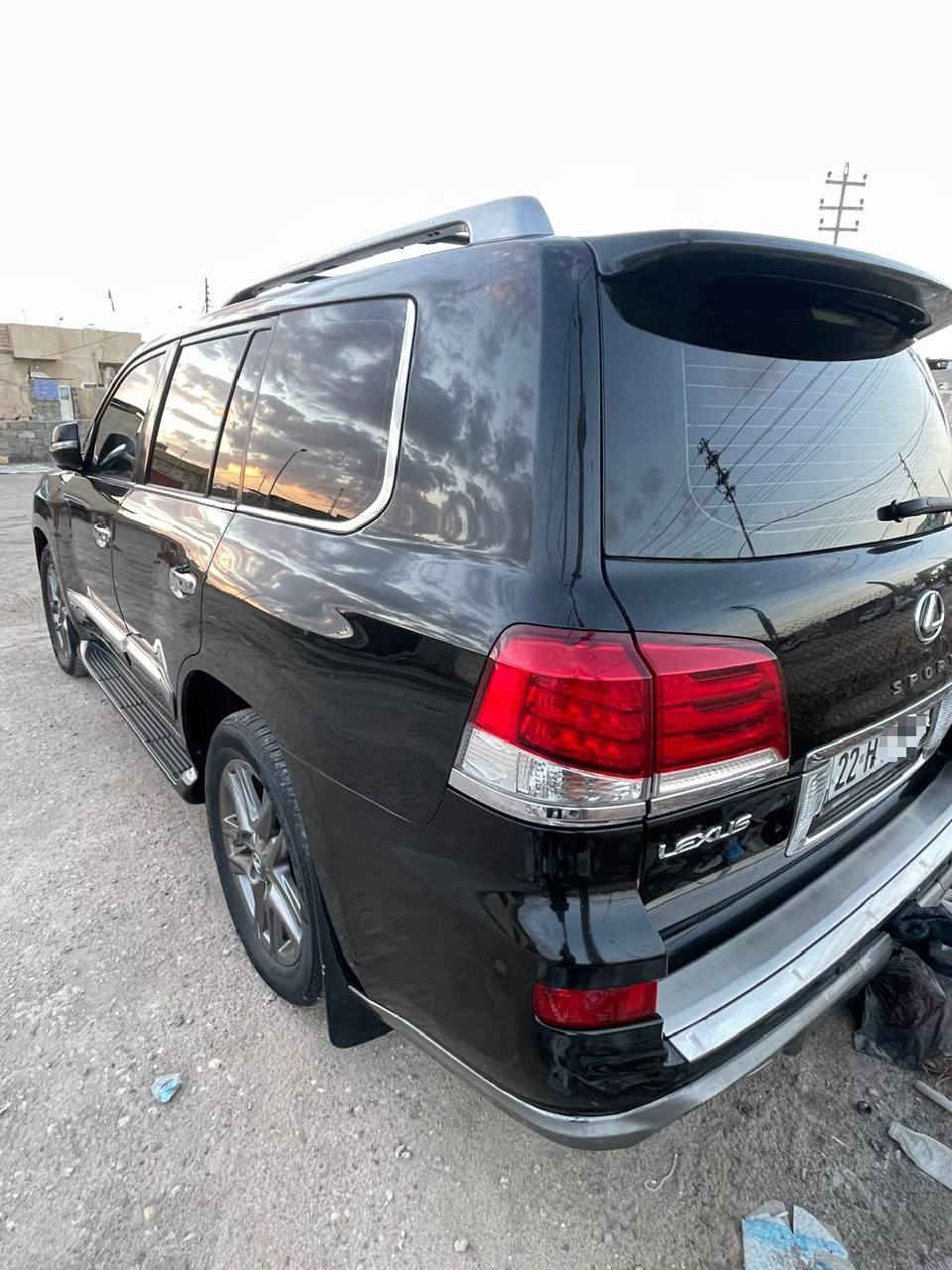 سلام عليكم لكزز استيشن فول مواصفات 2014 السياراه كفاله عامه من كلشي السياره جديده ماشيه 135000الف رقم اربيل 8سندر السياره نضيفه كلشي البلاد تروح تفحص للاستفسار الاتصال على الرقم *********** مكان بصره
