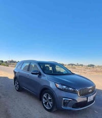 اللهم صلي على محمد وآل محمد سورنتو ٢٠٢٠ فئة SX أعلى فئة بانوراما فول م...