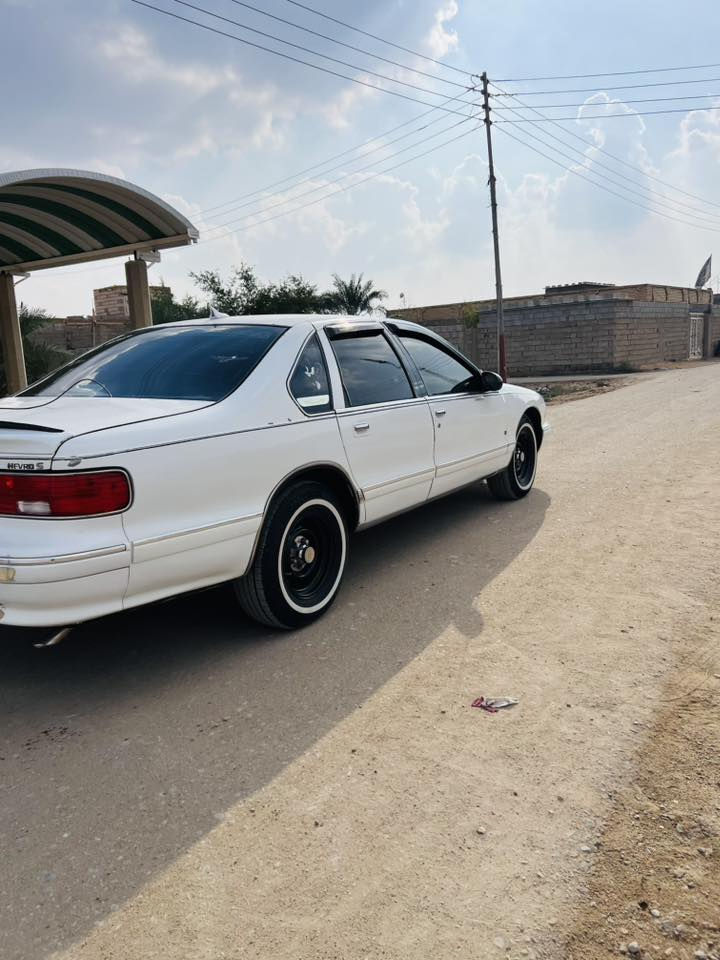 سلام عليكم للبيع دولفين موديل 95 مكينه 8️⃣  مجول تخم تاير  سياره خير من الله العنوان البصره الدير ***********
