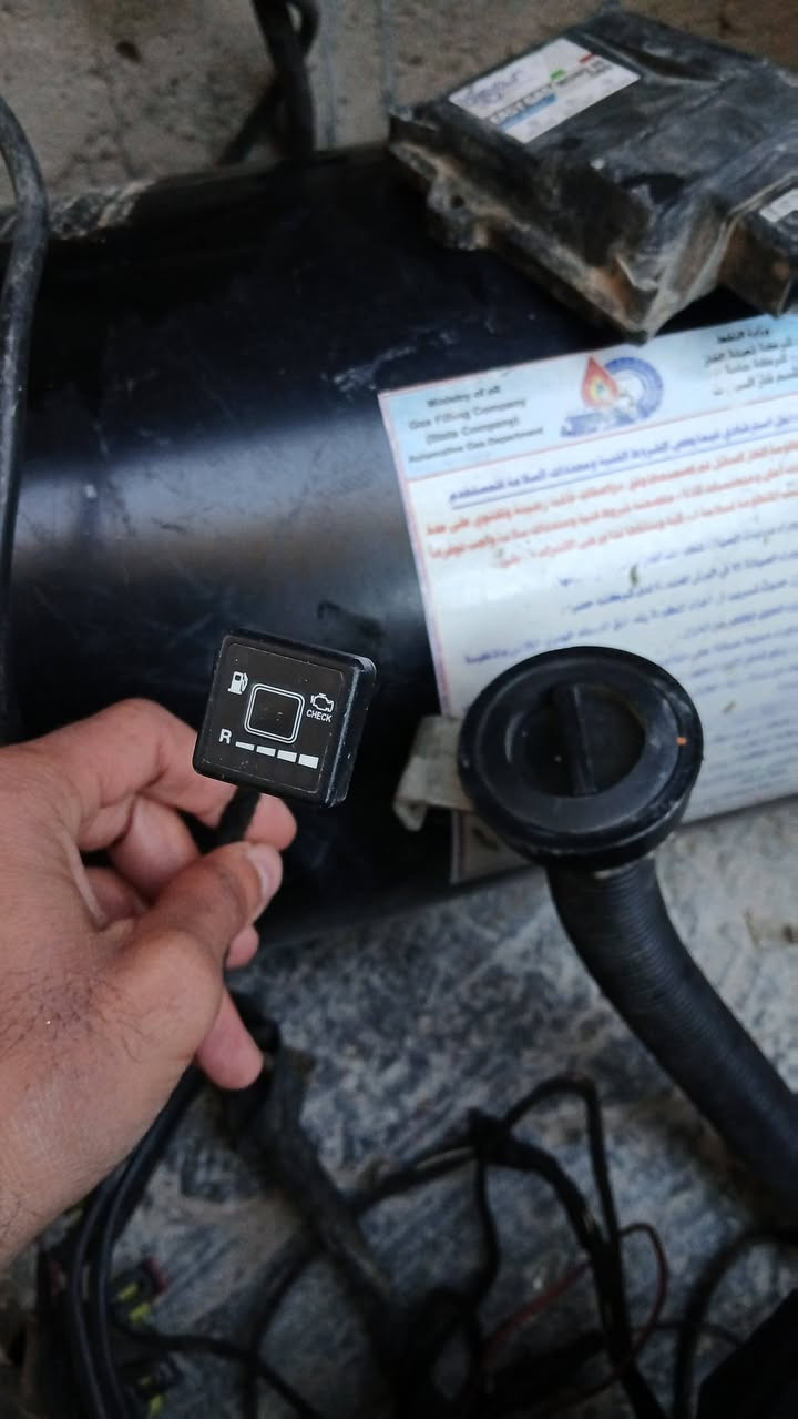 السلام عليكم منظومه غاز 60 لتر كامله  استفسار اتصل ع رقم ***********
