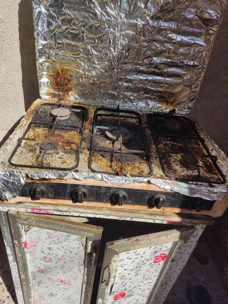 طباخ 5 عيون شغال ما بي لا كسر ولا شي عوزه غسل وترتيب  للبيع ب35 الف هوه ولميز


**إذا كنت صاحب هذا الإعلان وتريد حذفه لأي سبب، رجاءا أرسل رسالة إلى الدعم الفني**
