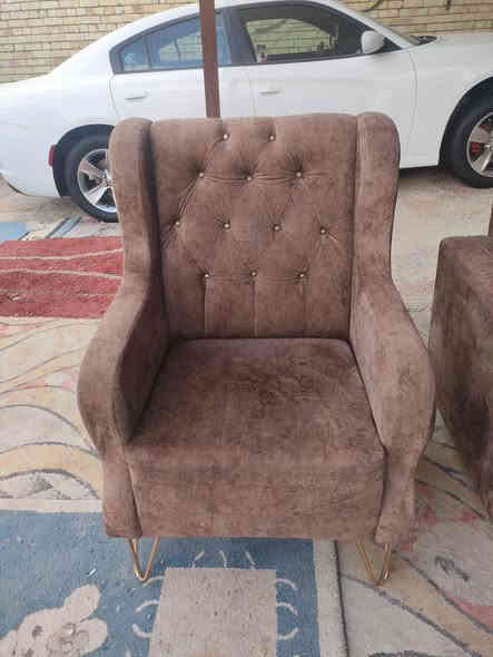 سلام عليكم البيع تخم تركي 10 مقاعد نظافة 100/100 السعر تصال يوجد توصيل مكاني حي اور  سبع قصور شارع ابو علي الرقم ***********
