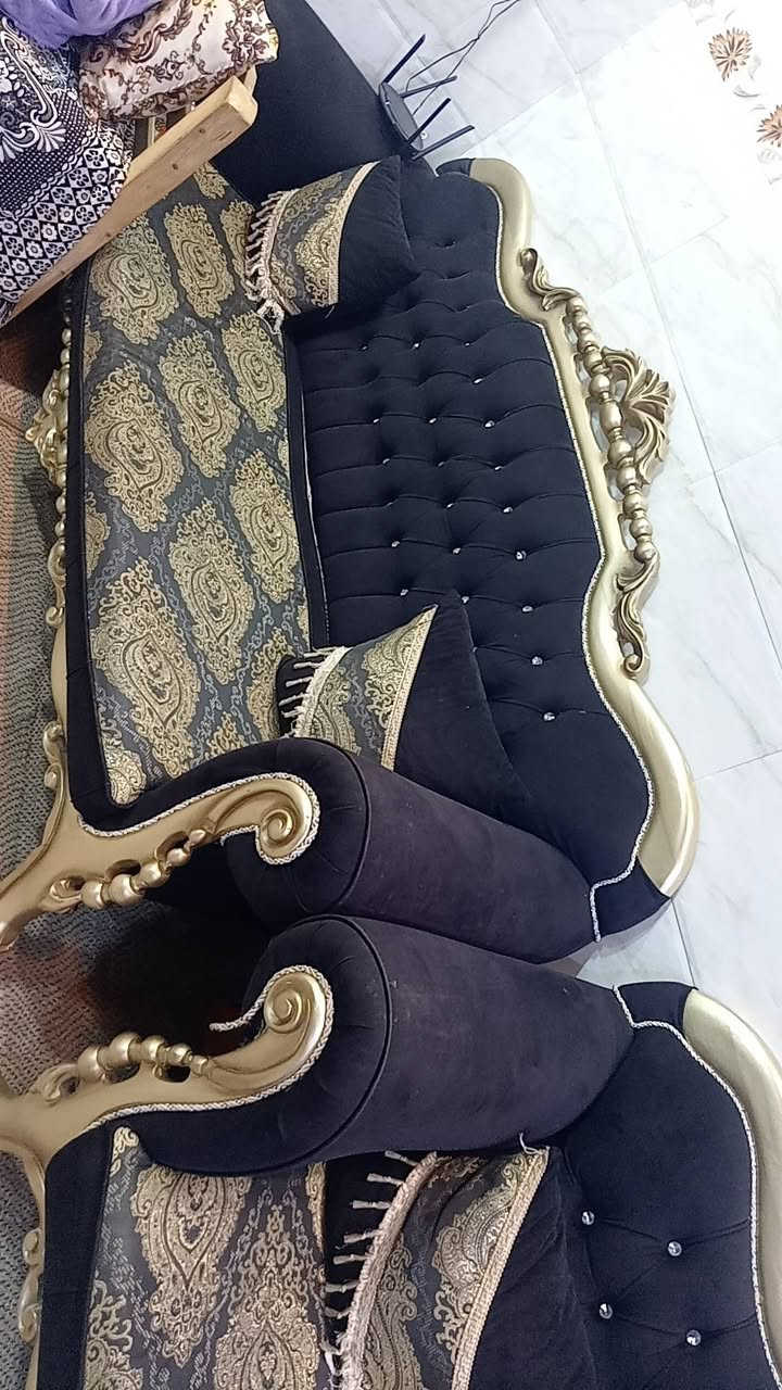 طخم للبيع السعر ٨٠٠ وبيها مجال شي بسيط


**إذا كنت صاحب هذا الإعلان وتريد حذفه لأي سبب، رجاءا أرسل رسالة إلى الدعم الفني**