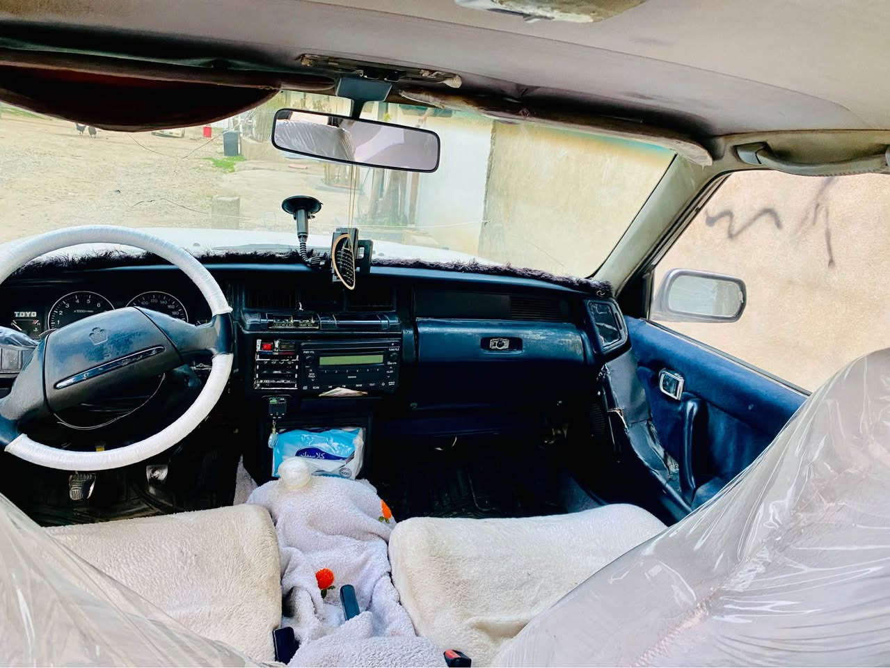 سۆپەرسیدان مۆدیل 1990ئاڕمی پلاستیكی سلێمانی گێڕومەكینەبیلاد گێڕومەكینەو ئەكسل وكارەباییاتی بەشەرت  ٢٣گەڵاو معامەلە
***********
*********** السليمانية, العراق
