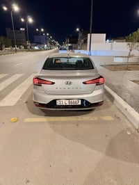 النترا ٢٠٠٠ • اوتوماتيك • ماشيه ٩٣٠٠٠