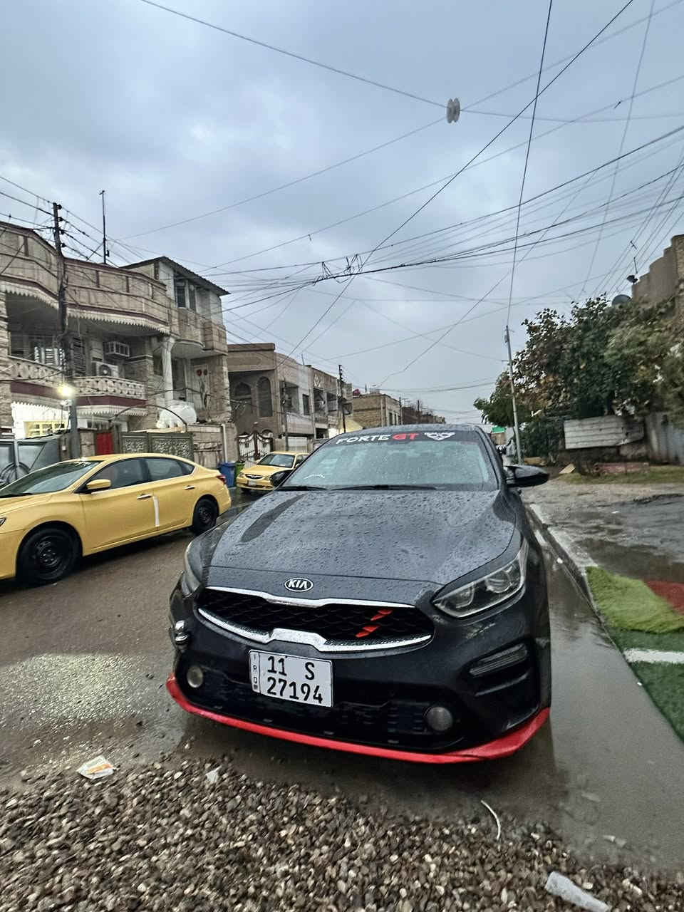 السلام عليكم فورتي 2021 سيارة كير عادي كليين مكفولة من ضربة ولمعجون ولصبغ سيارة نص فول شاشة تحديد مسار رادار امامي كامرة شاشة حساسات امامية سيارة نصبتهة اجنن التصوير ضالمهة سعر 115وبيهة مجال  مكان بغداد شعب ***********
