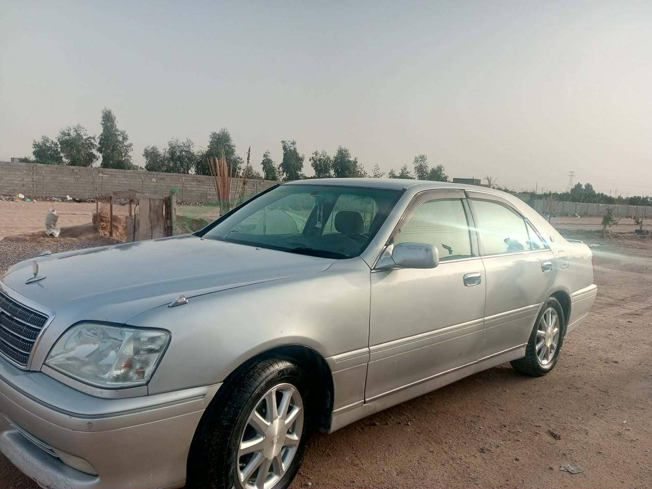 جنون للبيع ٢٠٠٢ مكفوله ضربه وكص ونقل رقم بصره بسمي العنوان خور الزبير 
السعر ١٢٠ وبيها مجال *********** اخوان مكلف بالنشر اتصل براعيها
