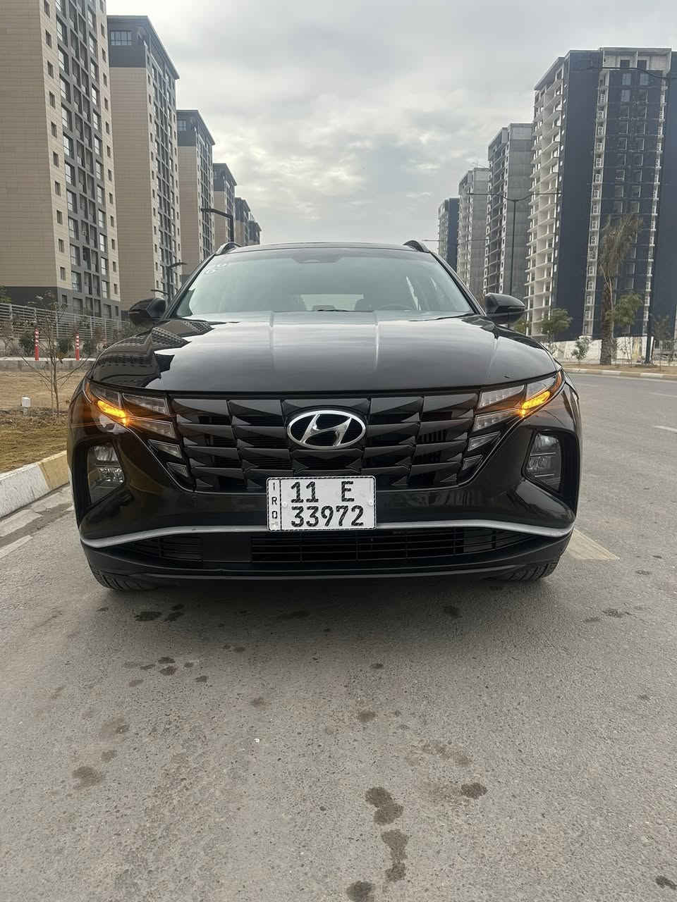 توسان موديل 22 VIP هايبرد رقم بغداد 
بيع مستعجل السعر 194 وبي مجال
فول مواصفات 
ماشية 55
محرك 1.6 تيربو سليم على وضع الشركة
كير دكم كذلك سليم على وضع الشركة 
وشاشة كار بلي وغيرها من المواصفات المعروفة
حادثها خفيف جاملغ وبنيد 
موجودة صور الحادث وكذلك سونار 
جاملغ مبدل ونص البنيد صبغ 
اكو مكانات بسيطة بارد
طلع بيها كلير بالباب والجاملغ الخلفي جهة السايق بالسونار بس راحت اكثر من صباغ كال ما مصبوغ 
ولا بي قطرة معجون 
كاعدة السيارة جنها عروس داخل وخارج 
حرفيا بالعافية على الي تصير من نصيبة 
مكاني بغداد الشراي يتصل 
***********
وهم راح اخلي الفديو بالتعليقات وتونسوا
