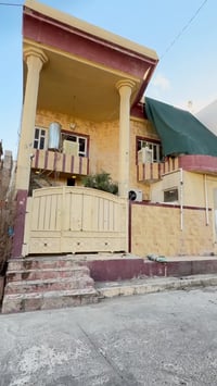 دار للبيع #طريق_بغداد 📍  🔶رقم الاعلان:- {٥٦}  🔹المساحة :- ١٨٦م 🔹واجهة ...