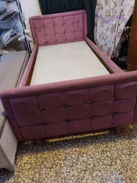 سرير قوي • عدد ٢ • وبي مجال