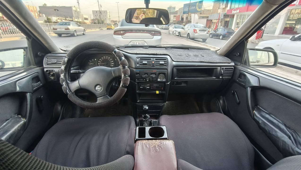 السلام عليكم
السلام عليكم

اوبل فكترة ماروني جنطة

موديل 92 لوحات مسطرة اجنبي

سنوية للـ2029 شرط التحويل

مكينة 18 كير عادي 

اربعة دسك قفل مركزي اريل كهربائي

وايرمنية كلها شغالة طخمها زين

سيارة جاهزة من كل النواحي بدون ضربة وبلادية والگشر گدام العين

السعر 38 وبي مجال

***********

***********
