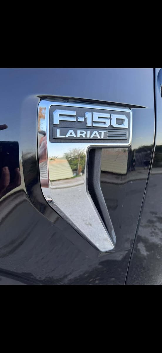 فورد f150موديل 2021
مكينه 3.5 توين توربو
فوول للاخير لاريات بانورما
كشنات جلد و تدفئه و تبريد ومساج وخزن
سماعات b&o
5 كامرات
رادار امامي و خلفي وجانبي 360
مرايات شفط
لايتات ادابتف متحرك وي الستيرن
الضرر جاملغ وباب خلقي فقط
مكان السيارة كركوك
السعر 310 $ بيه مجال بسيط
رقم الهاتف: ***********
واتساب :***********
