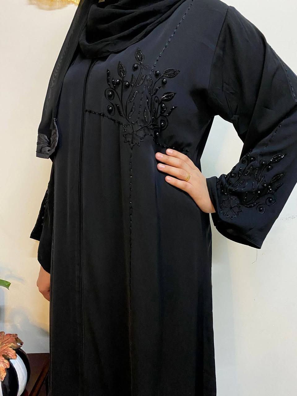 مساء الخير حبايب 🌷
وصلت وجبة عباية خليجي 🖤

خامة ونزاكة وراقيات 😍 

السعر ( ١٠ ، ١٥ ) 

الحجز ع خاص📩

 هاي جزء من البضاعة ✅️


**إذا كنت صاحب هذا الإعلان وتريد حذفه لأي سبب، رجاءا أرسل رسالة إلى الدعم الفني**