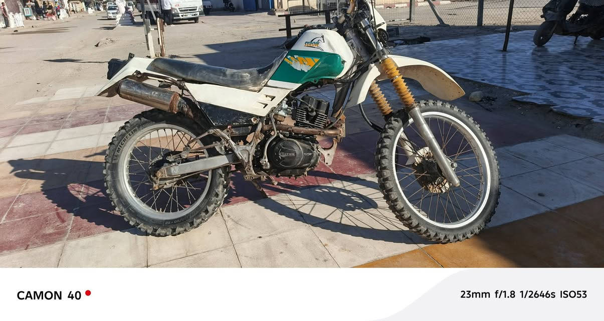 السلام عليكم
للبيع قفاز ياباني محرك دايوان أوراق ومكاتبه 
+محرك بلادي ياباني السعر ٦٠٠ 
ويه المحرك ٧٥٠
 الشراي يتصل ***********
