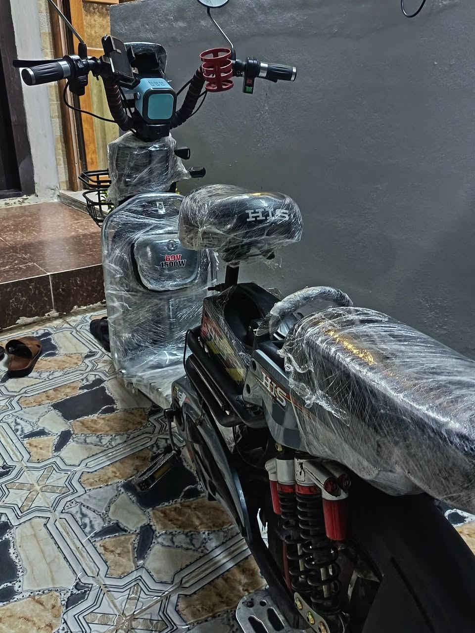 دراجه شحن شركه HIS ملف 1500 5 بطاريات بس مكان السلف عطلان 4 گير سعره 360 بي مجال عنوان كركوك رقم المبايل ***********
