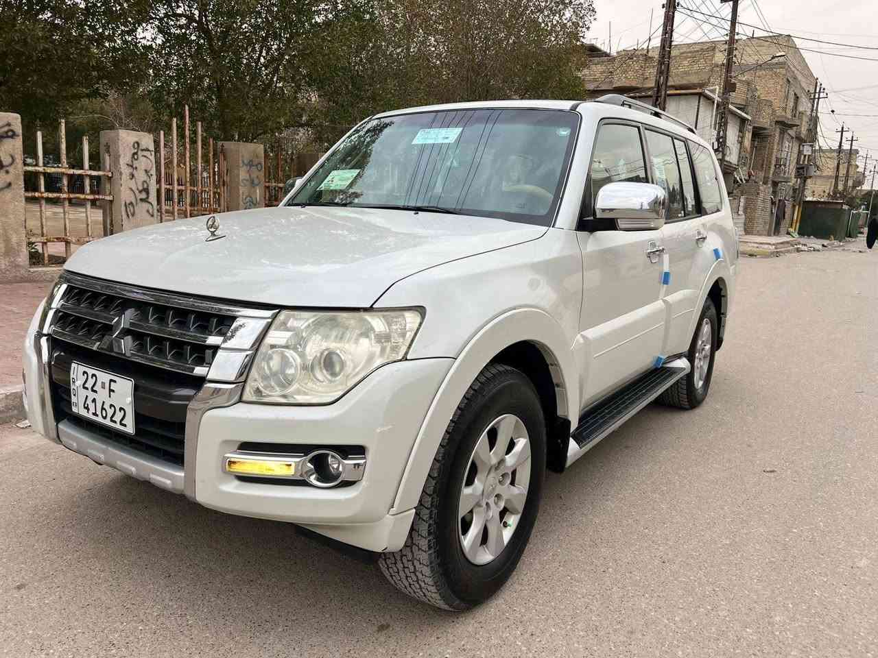 باجيرو وارد خليجي للبيع موديل 2016 السيارة مكفولة
ماعدة صبغ الجاملغ الامامي الباقي كفالة  سونار مرفق ويه الصور
رقم اربيل الجديد هزة
ورقم وسنوية كلة جديد

ماشية 150 الف فقط
مكينة 3500  
سيارةجديدة

تخم تاير جديد شاشة جبيرة
كامرة دوارة 
كشنات جلدكشنات جلد 
اشاير بالمري مري شفط 
بلوجكترات زنون 
لايتات زنون منضومة مال لاندكروز 
ويل كب داخل لونين بيجي واسود 
فور ويل 

مكان السيارة: بغداد
رقم صاحب سيارة: *********** واتساب

لعرض سيارتك على الصفحة بنفس الطريقة راسلنا
