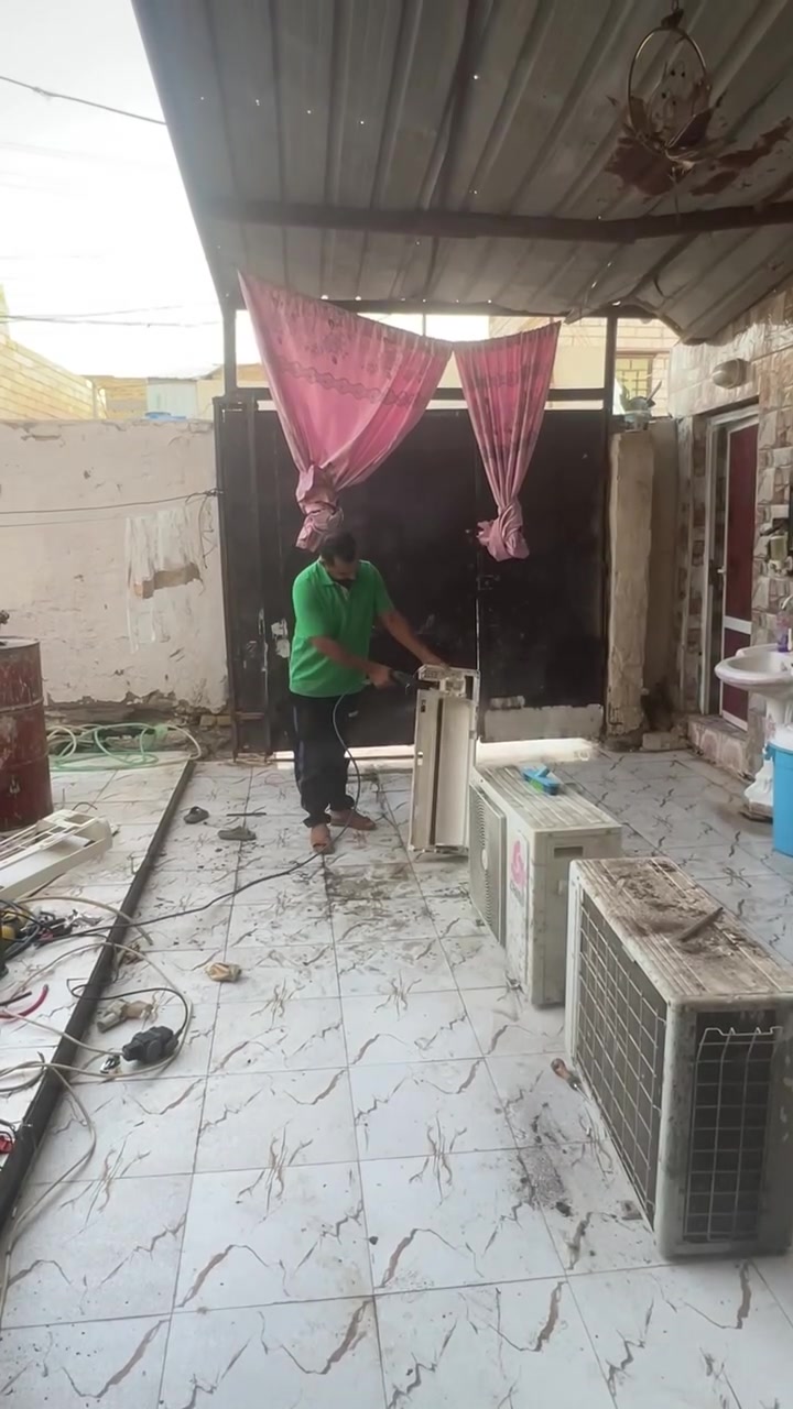 ❄️ ناهي الكهربائي ❄️
راحة بيتك تبدأ من تركيب صحيح وصيانة احترافية.
أقدم جميع أعمال السبلت بكل دقة واحترافية، من تركيب جديد إلى الصيانة الدورية وإصلاح الأعطال، مع الالتزام بالجودة، والنظافة أثناء العمل، وإنجاز الخدمة بأسرع وقت.
✅ تركيب جميع أنواع السبلت�✅ صيانة وكشف الأعطال�✅ تنظيف وغسل الوحدات الداخلية والخارجية�✅ تعبئة غاز وفحص كامل لكفاءة التبريد�✅ أسعار مناسبة وخدمة مضمونة
الئ تواصل 
***********
***********
