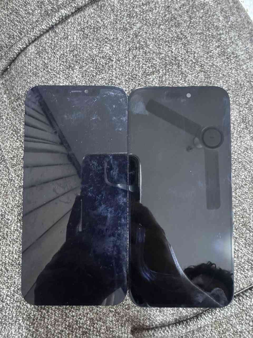 السلام عليكم متاح شاشة ايفون 15 برو ماكس و شاشة ايفون 12 برو ماكس طلعت بامزون ابيع فحم قيم واخذ ***********
