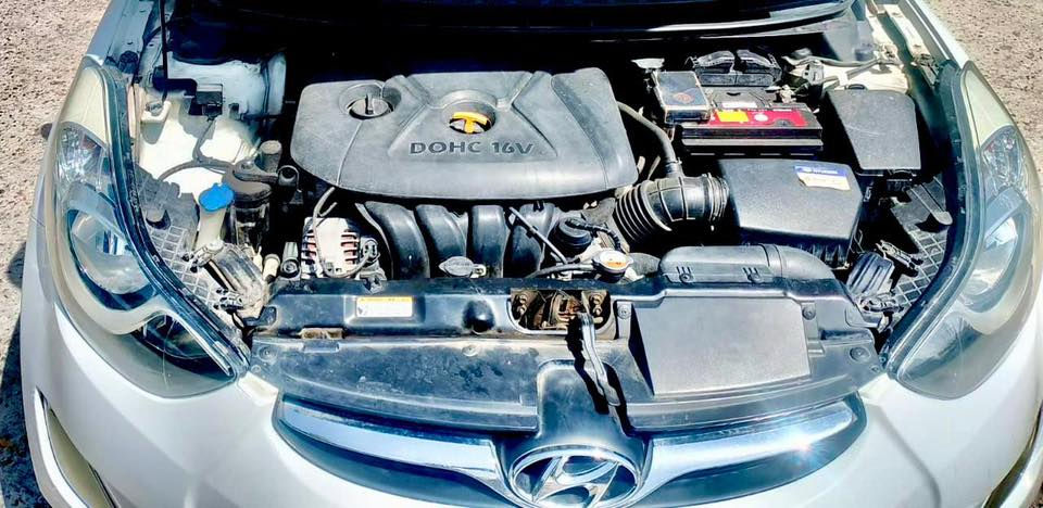 السلام عليكم
النترا موديل 2011 خليجي 
فول مواصفات
بدون صبغ او حادث او ايرباك
فقط بارد
كير مكينه مكفولات وخير من الله
مكينة ١٨٠٠ دوش
فتحة سقف
وضعيات قيادة
تحكم ستيرن
شاشة
كامرة
تخم تاير باتري جديد
تبريد
سيارة حلوة وخير من الله
السعر 107 وبيهة مجال بسيط
بغداد_السيدية
***********
