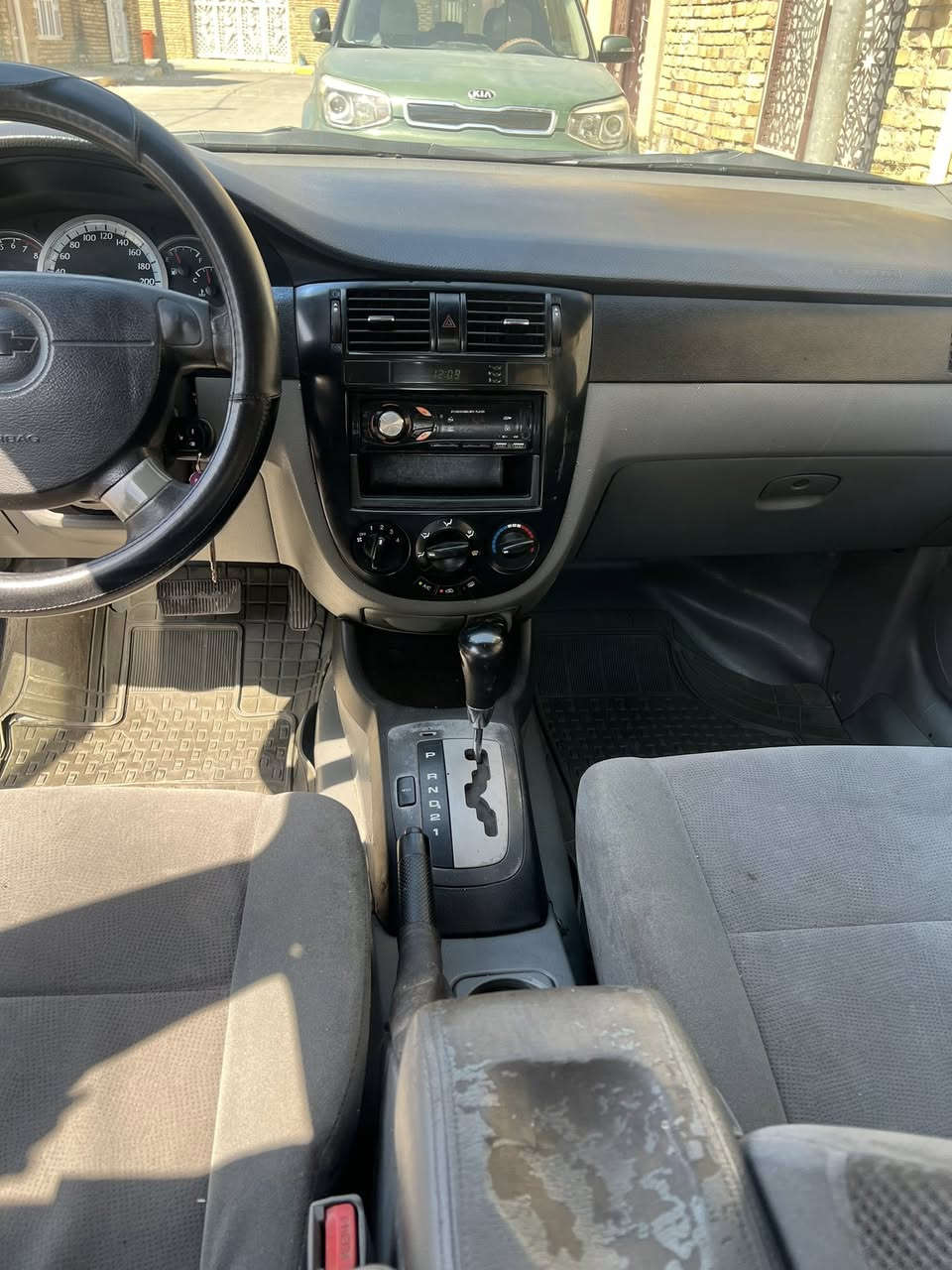 السلام عليكم للبيع او مراوس حسب القناعه أوبترا موديل ٢٠١١ جاهزه من كلشي حداديه تخم تاير تبريد رقم ٩٥٠واسط باسمي مكان السياره واسط الكوت مركز المدينه للأستفسار ***********
