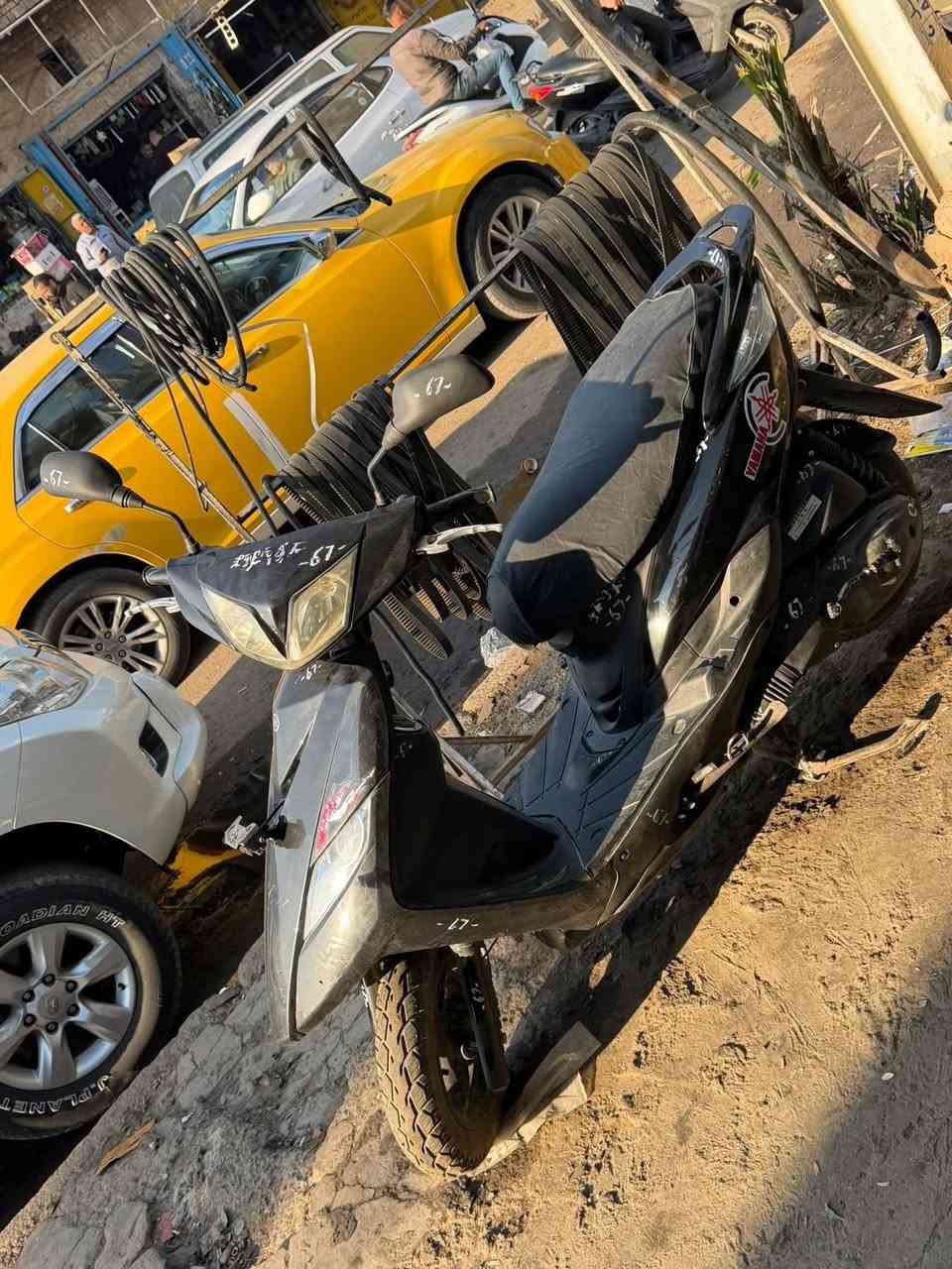 السلام عليكم دراجه ثعلب GTR
( نوزل ) 💁
للبيع الدراجه كلها بلاديه كفراتها بلاديه بس الزكات مشلعات لله شاهد الدراجه كلش حلوه اجيب فيتر وياك ويفحصها الدراجه نضافه ٨٠٪؜١٠٠ 
( السعر ٥٥٠ ) وبيها مجال مكاني بغداد لكريعات قرب جسر لكريعات لي يعبراك عله الكاظمية 
رقم الهاتف ( *********** )
