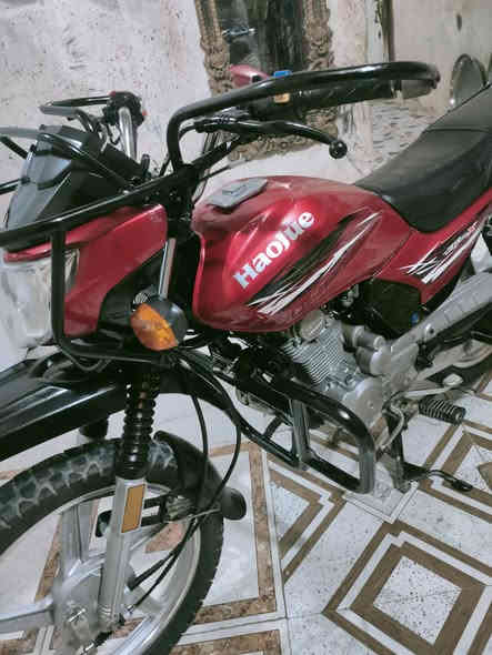 هاوجي خمسه كير جديدة لك موديل 23اوراق كامله كفاله عامه السكن بغداد خاص ماعندي فقط رقم مبايل بدون واساب اتصل ودلل السعر  750الف ***********
