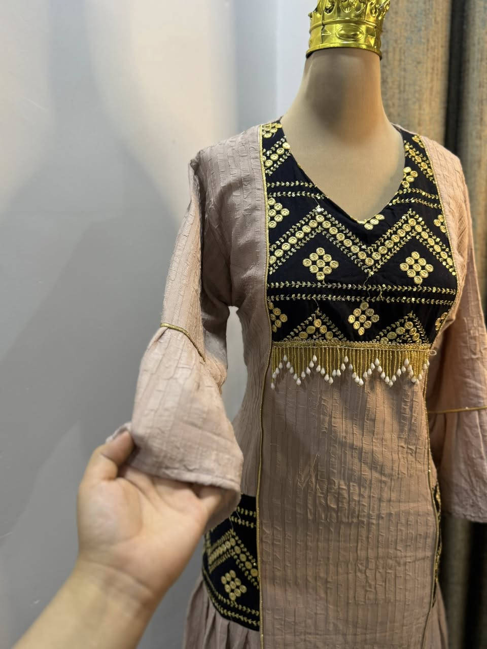 جمال المخور 
جمال ودلال 
كل قياسات متوفره
توصيل جميع محافظات بغداد 3 الف


**إذا كنت صاحب هذا الإعلان وتريد حذفه لأي سبب، رجاءا أرسل رسالة إلى الدعم الفني**