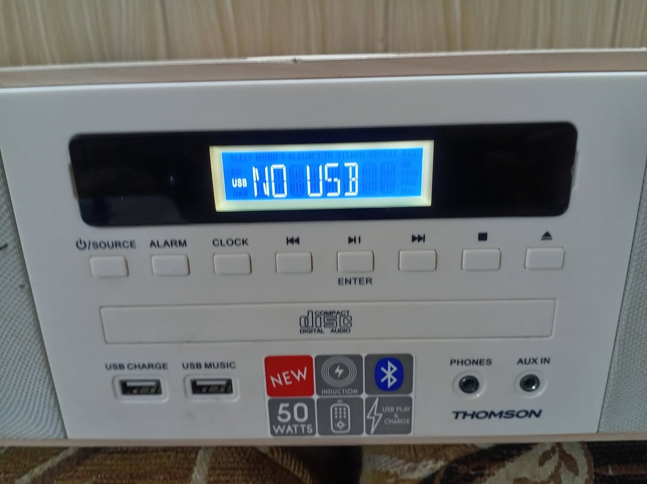 جهاز متعدد الأغراض نوع تومسون مال بالة
راديو... سيدي... أواكس... بلوتوث... فلاش ميموري...شحن لاسلكي

حجم كبير كما موجوده قياساته في الصور

السعر 60 ألف
يوجد توصيل


**إذا كنت صاحب هذا الإعلان وتريد حذفه لأي سبب، رجاءا أرسل رسالة إلى الدعم الفني**