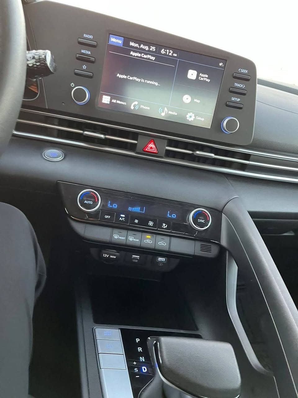 السلام عليكم
النترا 2023 امريكي ضرر دعامية وجاملغ  
سيارة بدون رقم منفيس بسمي
سعر 90 ورقة قفل وماكو هيج سعر رقمة يكلف 14 ورقة 
*********** مكاني بغداد
