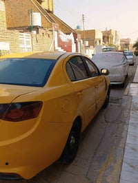 للبيع • سيارة • بلا تفاصيل