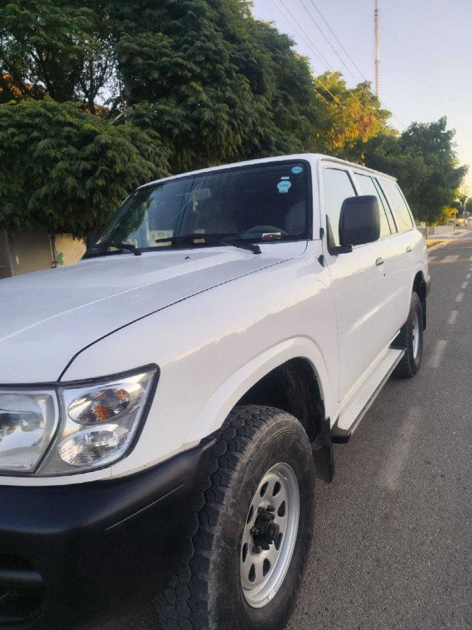 پاترۆڵ 2002 محسن
دوو پەڵە بۆیاخی هەیە
تەقیوی نییە لەوی بەتانە هەمووی بەشەرت 
گێڕو مەیکنەو ئاکسلی بەشەرت چوار تایەی دەنلوبی لەژێرایە، سەنەوی تازەیە ناوی نییە لەحاسیبە 
ژێری تازە داگیراوە  تەقەو ڕەقەی نییە کلاچو عەینەی  بیلادی لۆکی خراوەتە سەر ناو جوانە بەرگە دەرگاو گاعی بیلادە سعری 105گڵاو معامەلەیەکی کەم *********** السليمانية, العراق
