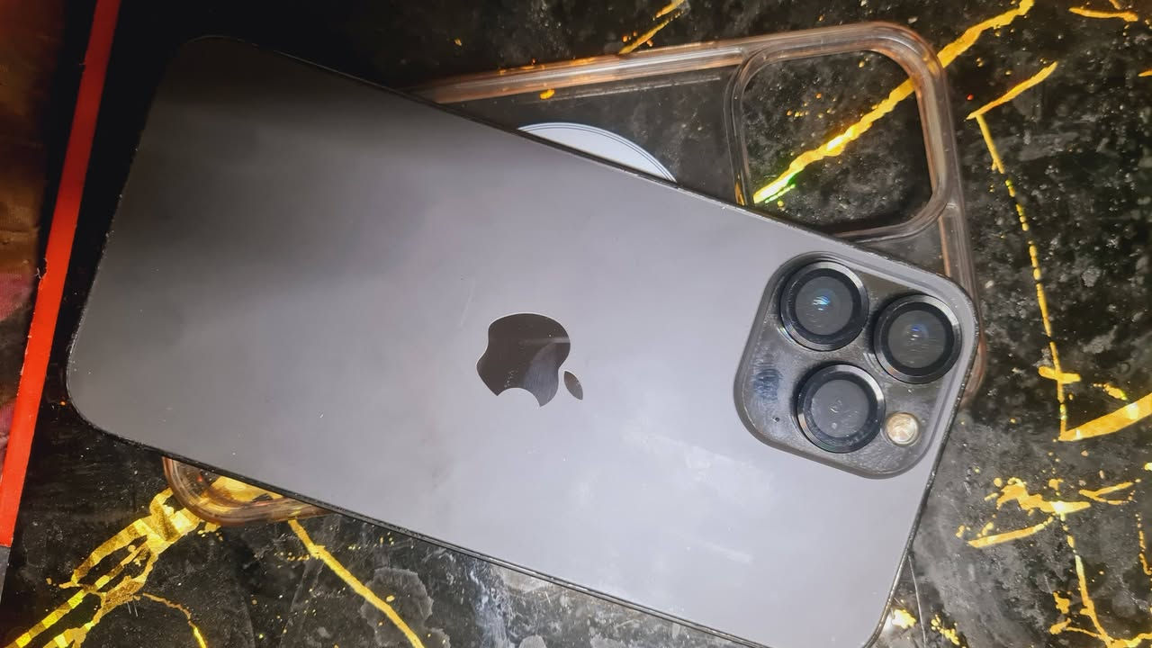 السلام عليكم 
ايفون 13 برو ماكس  
الذاكرة 128
كلش نظيف نفس ما موضح بل صورة مبدل شاشه كلة بلادي
مكاني بغداد الشعلة
السعر 550 وبي مجال  
الاستفسار = ***********
متواجد اتصال وتساب
