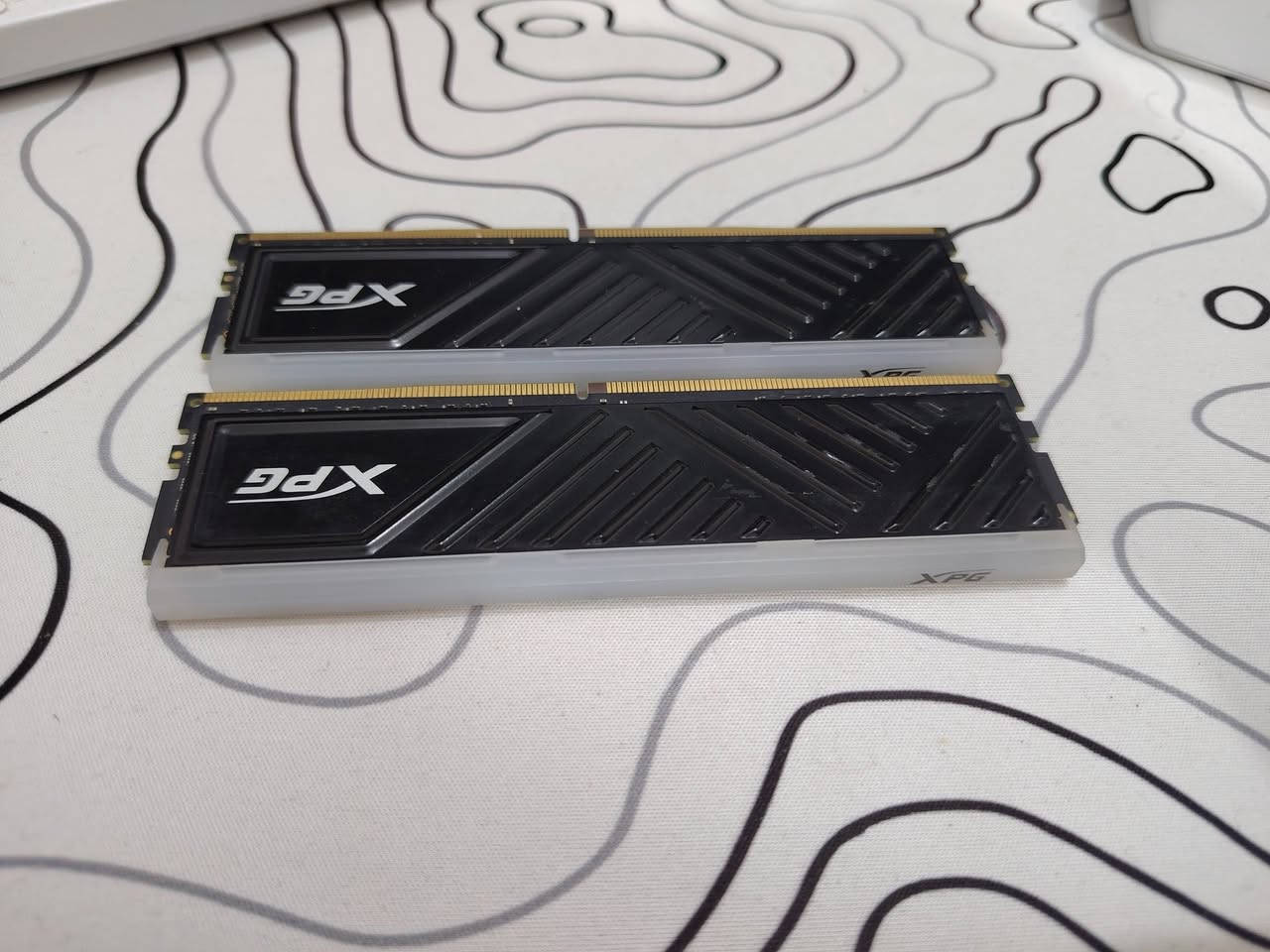 السلام عليكم
من رخصه الادمن
رامات DDR4 16G 3600 MHz من ماركه XPG مستعملات نضافه 100٪اخو الجديد بيهن ضمان شهر السعر 150 قفل مع التوصيل واذا انت بالبصره وتريد تجي السعر يصير 140 قفل شتريد اكثر من هيج والسعر مال الجديد موجود باخر صوره وشوف الفرق بالسعر


**إذا كنت صاحب هذا الإعلان وتريد حذفه لأي سبب، رجاءا أرسل رسالة إلى الدعم الفني**