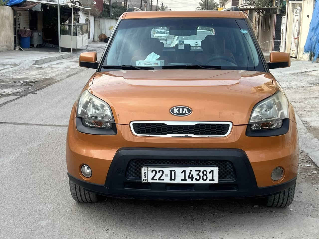 كيا سول 2011 خليجي
المواصفات :
شاشه فتحة سقف حساسات وكاميرا خلفية داخل لون احمر واسود تدفئة تبريد باتري واطارات جديدة
السيارة رقم اربيل سنويه 2031 تنتهي وهزة جديدة بشهر الواحد 
 2026
يعني كامله ماناقصهه برغي 
السيارة بأسمي يعني وكالة او تحويل وثاني يوم اذا تحب
السيارة بدون حادث داخله كلين وهنا فقط طختين خفيفه حتى مامصلحة 
ماشيه 150 الف كم
السعر 98 وبيها مجال بسيط
مكاني بغداد البياع الشرطة الخامسة
الرقم : ***********
